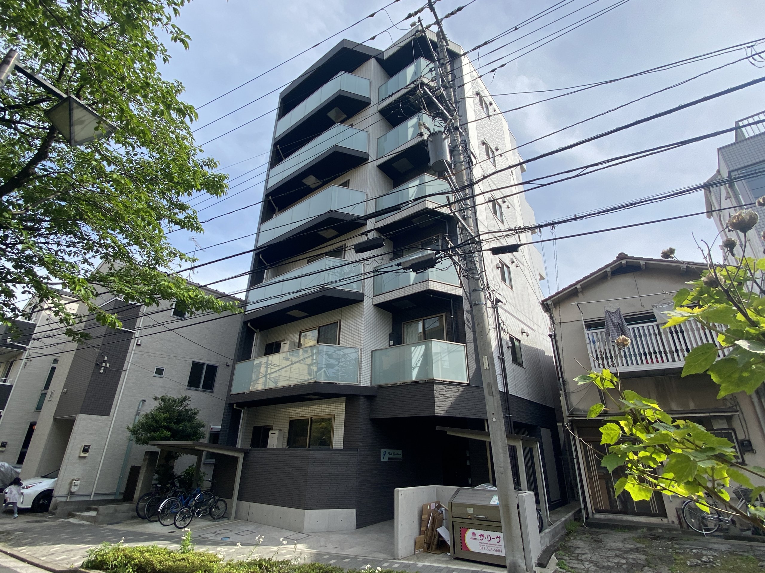 エフ　パークレジデンス横浜反町3261
